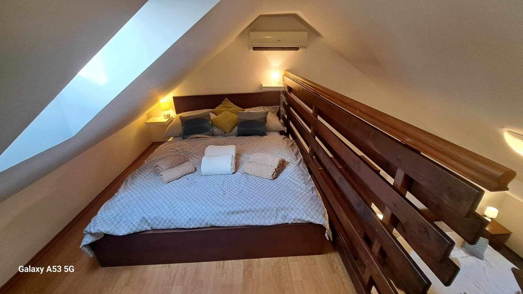 Viktoria Apartman Gyula Extérieur photo