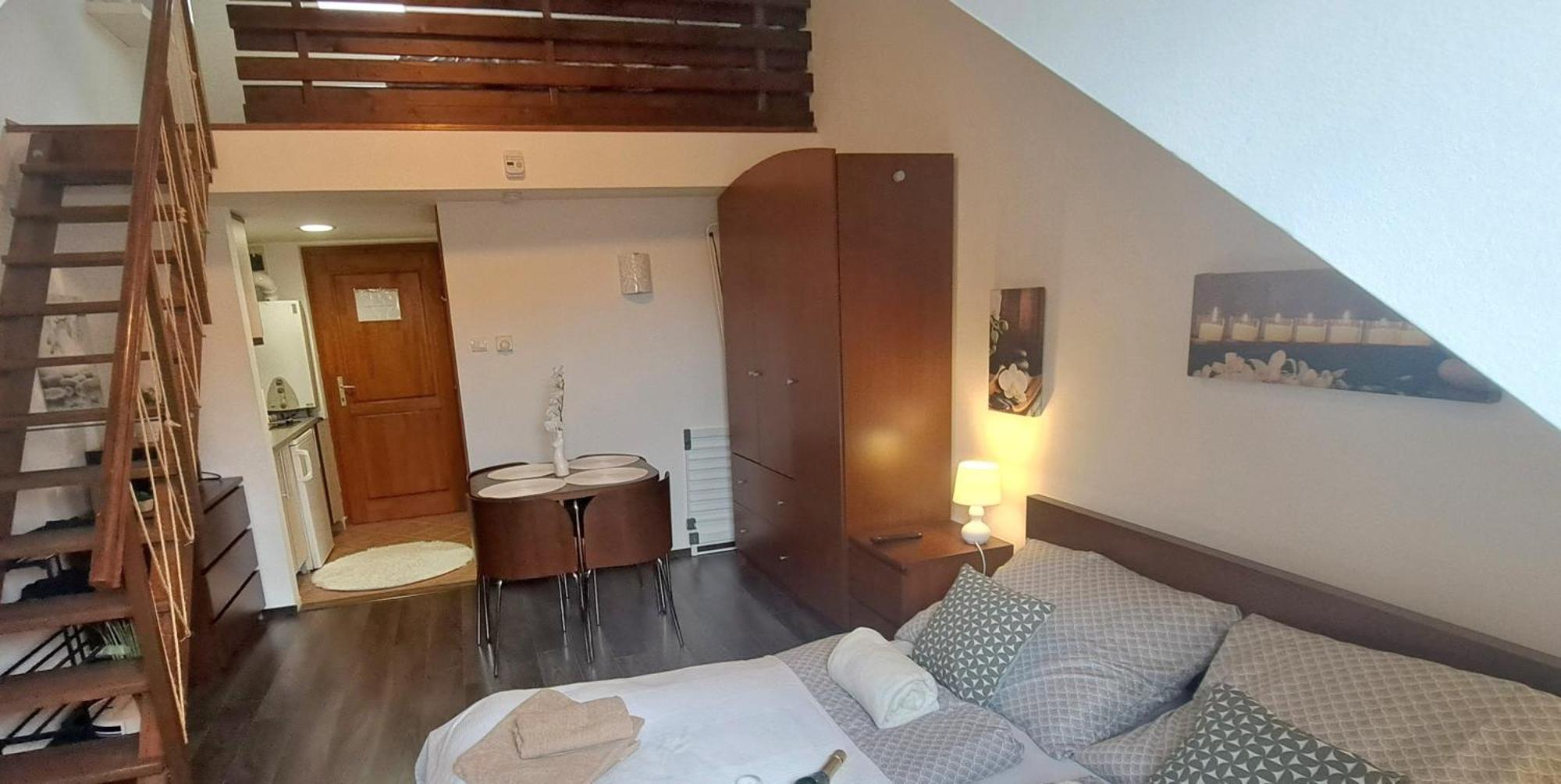 Viktoria Apartman Gyula Extérieur photo